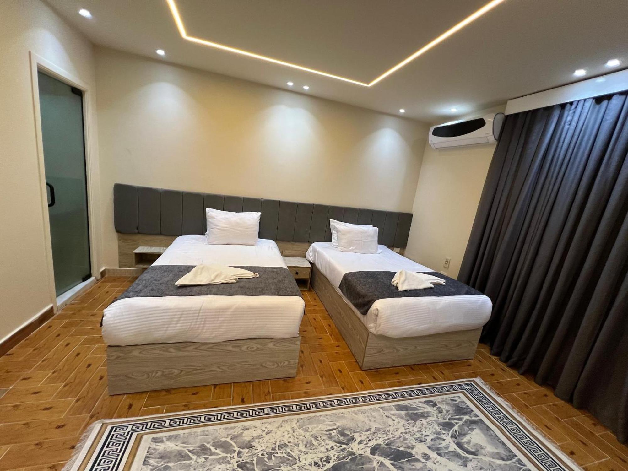 New Scarab Pyramids View Hotell Kafret el-Gabal Eksteriør bilde